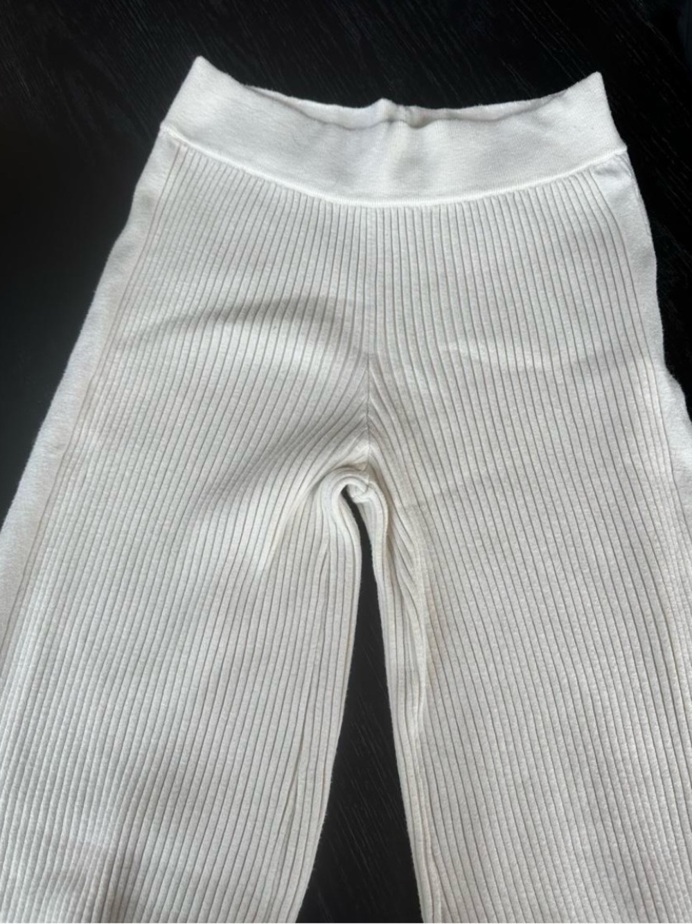 aerie Kids Ribbed Cream Leggings